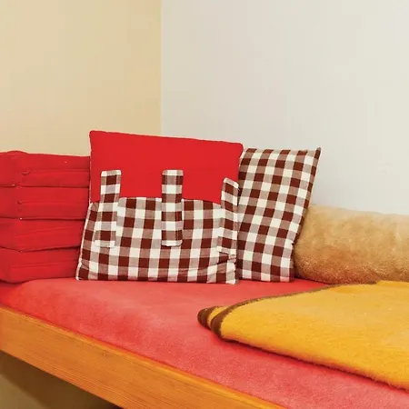Stunning In Kaliste W Wifi 1 Bedrooms And Outdoor Swimming Pool *