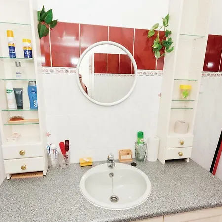 Διαμέρισμα Stunning In Kaliste W Wifi 1 Bedrooms And Outdoor Swimming Pool