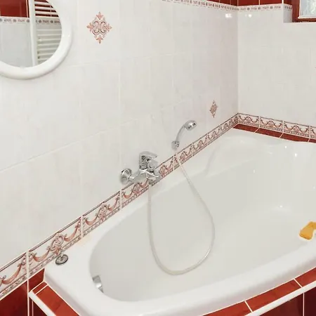 Διαμέρισμα Stunning In Kaliste W Wifi 1 Bedrooms And Outdoor Swimming Pool *