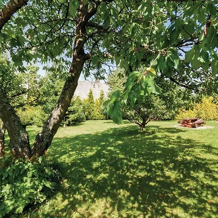 Διαμέρισμα Stunning In Kaliste W Wifi 1 Bedrooms And Outdoor Swimming Pool *